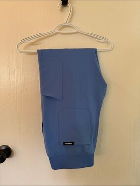 Jaanuu Women’s Blue Jogger Scrub Pants